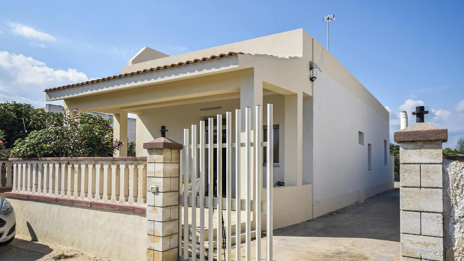 Amazing Home In Ispica With Kitchenette